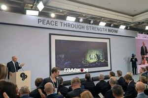 Про символізм та ексклюзивність полотна під час відкриття розповів засновник форуму Віктор Пінчук