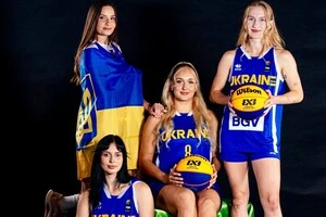 Україну на Чемпіонаті Європи представляли Анжеліка Ляшко, Вероніка Космач, Віра Грималюк і Дар'я Кононученко