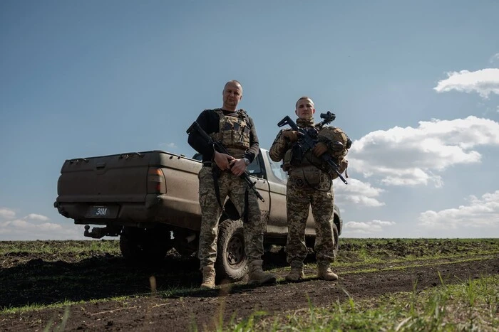Командири зрозуміли, що бійці в полоні, за дивними відповідями по радіозв’язку. Історія неймовірного порятунку на фронті