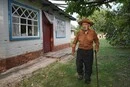 У майже 102 роки читає без окулярів та доглядає город. Житель Полтавщини розкрив секрет довголіття