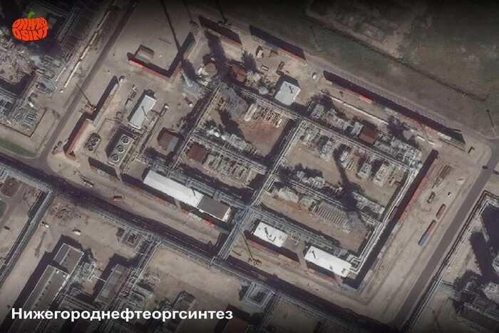 Росіяни вигадали дивний спосіб захисту нафтопереробних заводів від українських дронів