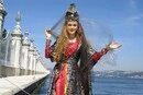 Ольга Сумська підкорила мережу архівними фото зі зйомок у серіалі «Роксолана»