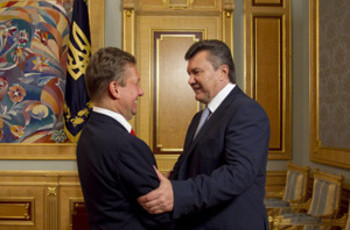 Миллер обещал Януковичу подумать