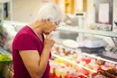У Раді зареєстрували законопроєкт про зниження ПДВ на продукти та ліки