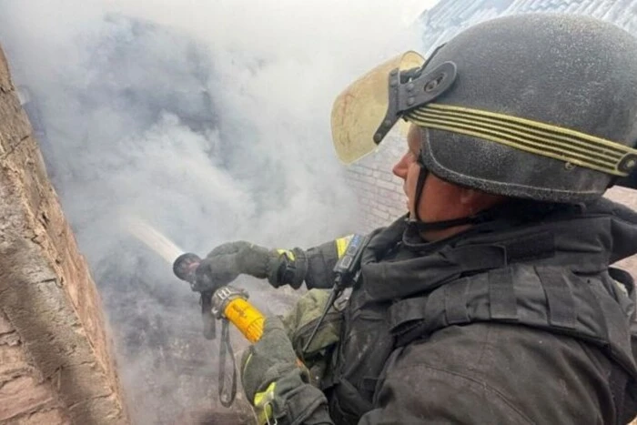 Росія вдарила по центру Кропивницького: є постраждалі