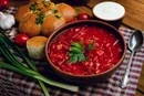 Ціна каструлі борщу за два тижні змінилася: який продукт найбільше здорожчав