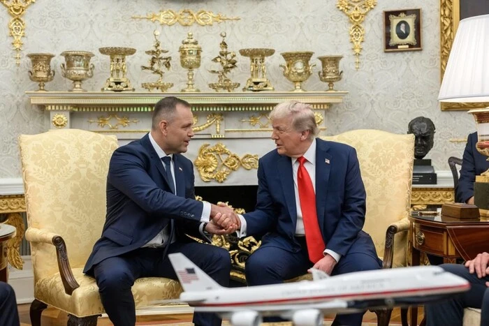 Трамп анонсував створення військової бази США в Польщі