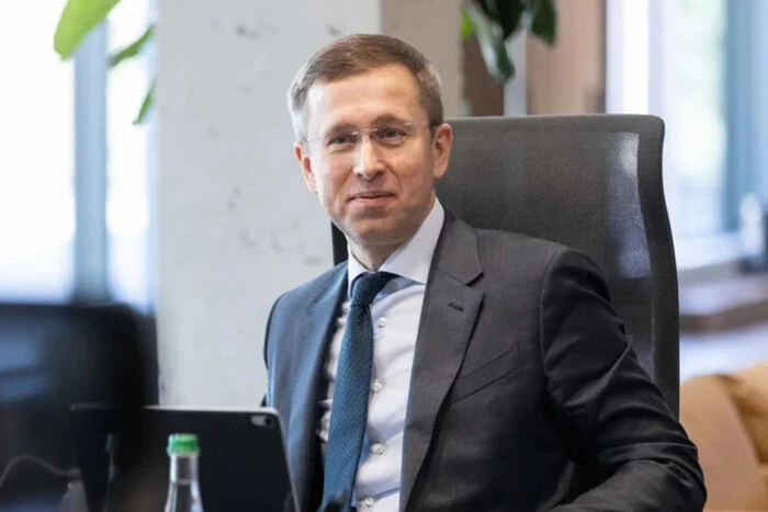 Корецький та частина Кабміну зібралися на саміті у Буковелі