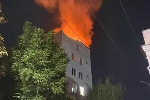 Пошкоджена лікарня у Палограді