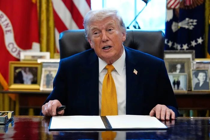 Трамп підписав закон про «пекельні санкції» проти Росії
