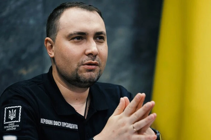 Буданов привітав таємничого генерала української розвідки (фото)