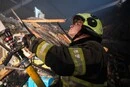 Після атаки дронів на Київщині спалахнули пожежі