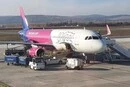 Рейс Wizz Air зупинили безпосередньо перед зльотом, бо стюардеса помітила проблему