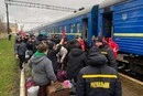 Пішла в укриття, а потяг поїхав. Журналістка вказала на проблему нових правил «Укрзалізниці»
