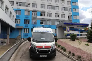 За жовтого рівня тривоги медзаклади продовжуватимуть роботу