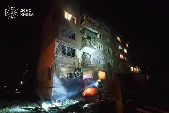 У Києві пролунали вибухи: ворог продовжує атакувати столицю