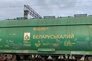 Калій є одним із ключових компонентів мінеральних добрив і широко використовується у сільському господарстві