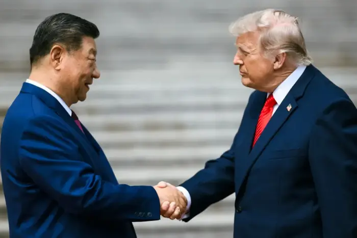 Сі Цзіньпін поставить Трампу ультиматум стосовно поставок зброї – Reuters