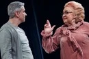  «Вона жила в Парижі». Молодий театр покаже виставу з перекладом жестовою мовою