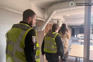 На місце події виїхали слідчо-оперативна група та ювенальні інспектори Голосіївського управління поліції