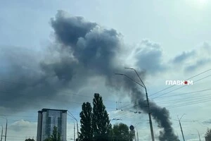Ворог майже безперервно від початку доби атакує Київ дронами