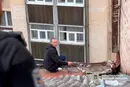 У столиці поліцейські врятували чоловіка, який хотів стрибнути з даху п’ятиповерхівки