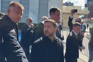 Зеленський дав коротку відповідь росіянам щодо можливого візиту до Москви