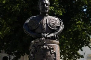 Бюст Івана Мазепи у Києво-Печерській лаврі відкрили у червні 2026 року, а тепер пам’ятник гетьману встановлять у столиці
