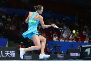 Збірна України впевнено стартувала на КБДК