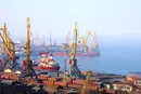 Блокада портів робить експорт збитковим: аграрії та металурги звернулися до Корецького
