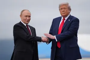 Трамп і Путін зустрілися на авіабазі США на Алясці щодо війни в Україні, 15 серпня 2025 року