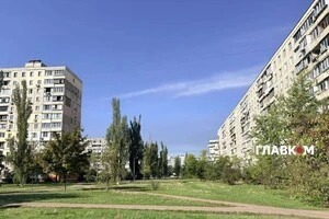 Вологість повітря у Києві становить72 %