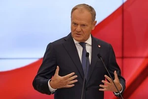 Прем'єр Польщі попередив про наслідки російських атак біля кордону