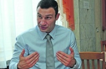 Виталий Кличко: «Мне предлагали вступить в Партию Регионов после прихода нового президента. Я сказал, что у меня другие взгляды»