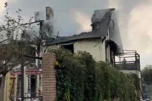 Наслідки влучання дрона у приватному секторі столиці