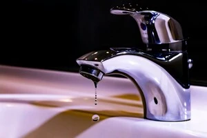 У частині Києва виникли проблеми з водопостачанням