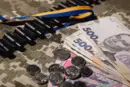 Тоді – усім по 1000 грн. Тепер – де взяти $27 млрд? Як за рік змінилася українська реальність
