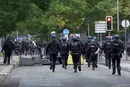 Сотні шкіл 2 жовтня залишаться закритими. Що відомо про протести у Франції