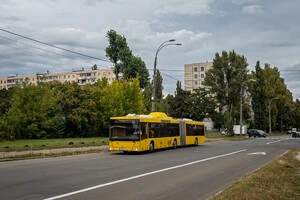 Автобуси №№ 51, 55, 115, 118-Д відновили рух мостом Патона у напрямку правого берега