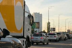 Затори біля Південного мосту у Києві 2 жовтня