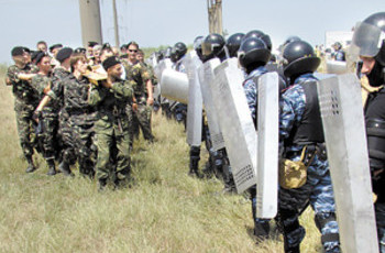 Казаки протестуют, татары ропщут