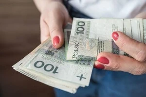 Українці забезпечили мільярдні надходження до бюджету Польщі