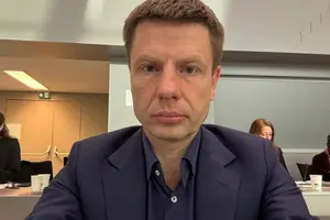 Гончаренка було внесено до бази сайту «Миротворець»