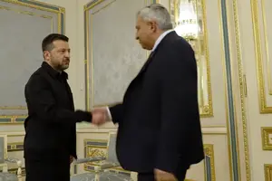 Попри інцидент на кордоні, Елькін продовжив свій візит до України