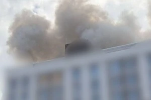 Задимленні на місці падіння дрона у Голосіївському районі