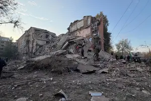 Кількість загиблих внаслідок атаки зросла до 22 людей, серед них — п'ятеро дітей, ще 54 людини травмовано, зокрема, семеро дітей