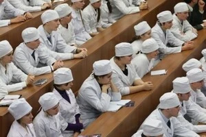 У соцмережах студенти вимагають залишити змішану форму навчання щонайменше до кінця семестру