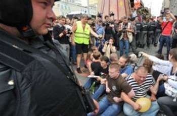 Оппозиции дали посидеть