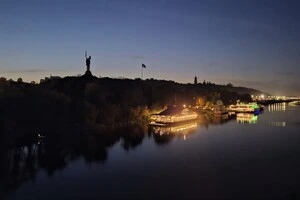 Частково знеструмлений Київ увечері 8 жовтня