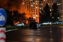 Російський дрон влучив у 25-поверхівку в Києві: на місці спалахнула пожежа